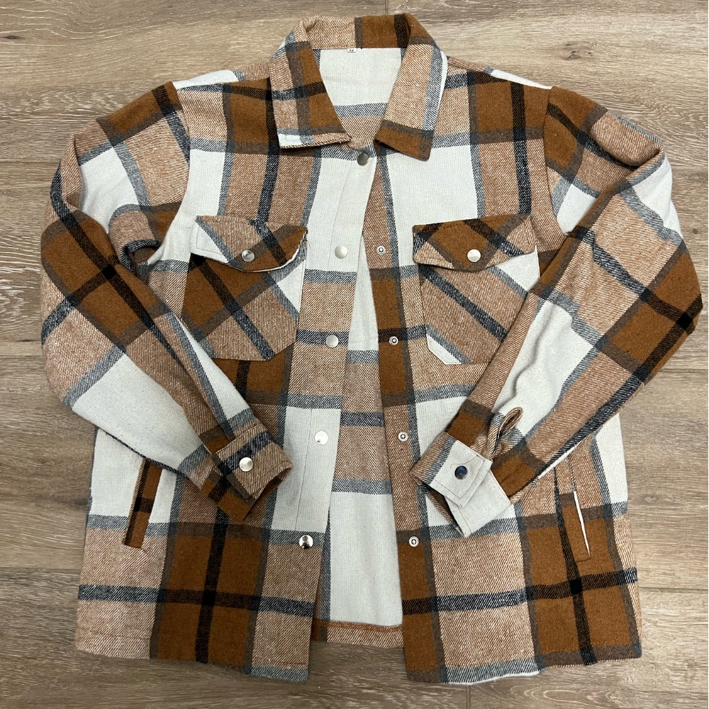Color block plaid shacket with buttons and pockets